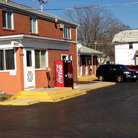 New Rome Motel Exterior photo
