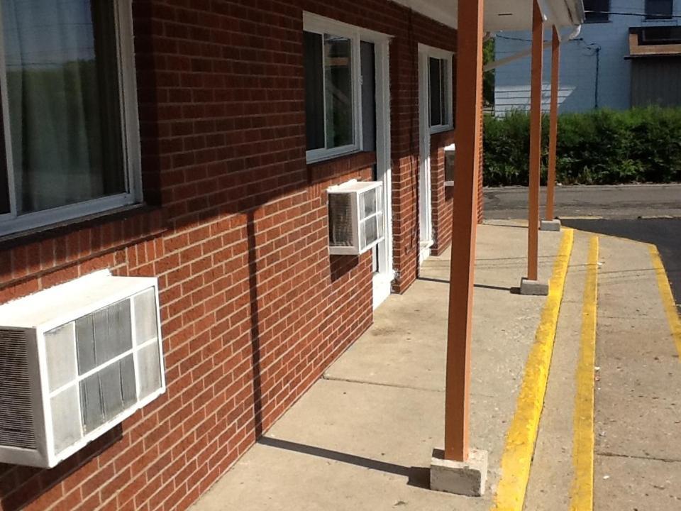 New Rome Motel Exterior photo